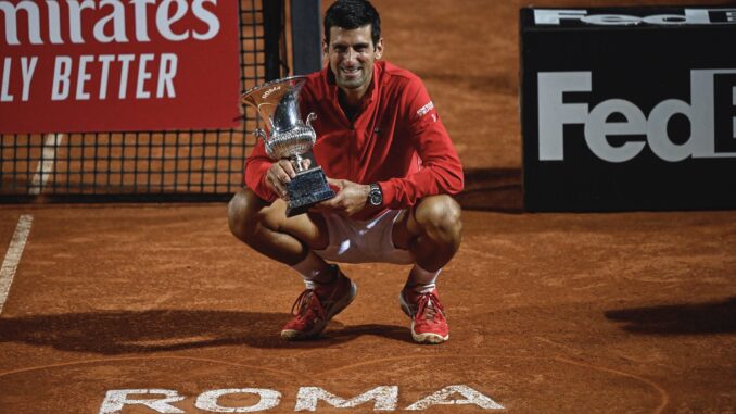 Novak Djoković triumfował w Rzymie. Rafa Nadal za plecami Serba.