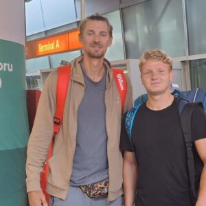 Maks Kaśnikowski wrócił do domu po wielkoszlemowym debiucie Alaksandr Bury i Maks Kaśnikowski