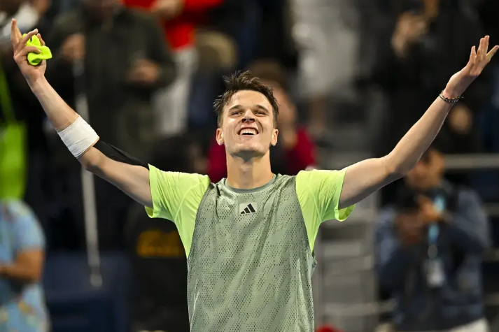 Mensik po obronę punktów za 1/4 w Szanghaju [ANALIZA]