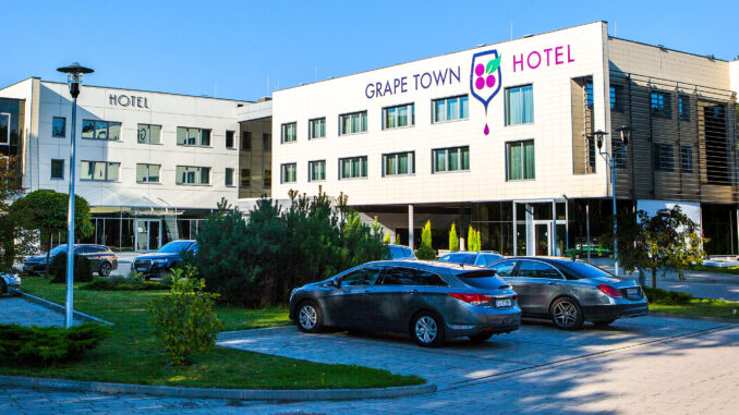 Grape Town Hotel Zielona Góra Grape Town Hotel Zielona Góra