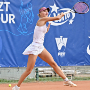 Życiowy sukces Anny Kmiecik, amerykańsko-czeski finał ITF W15 Radom
